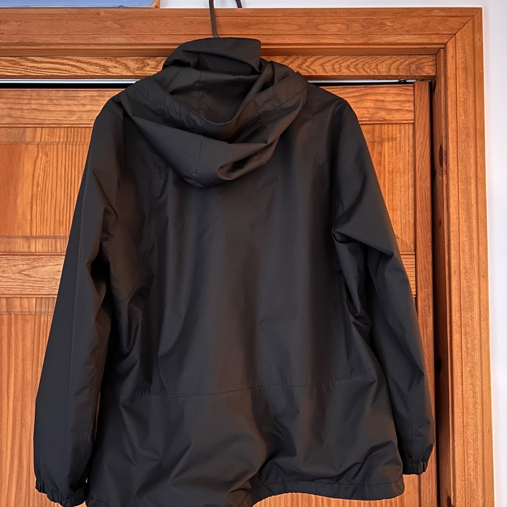 Ladies Eddie Bauer Weatheredge rain jacket - Picture 2 of 7